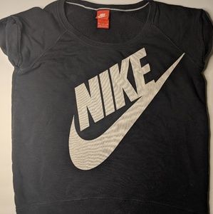 NIKE No Sleeve Women's Pullover Size Medium